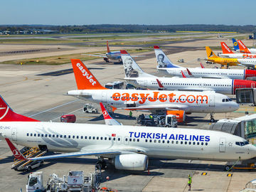 Airlines need April bookings increase to prevent financial woes