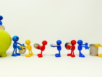 startups-money-piggy-bank