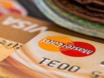 A simple switch keeps consumers’ credit card numbers safe - and builds loyalty